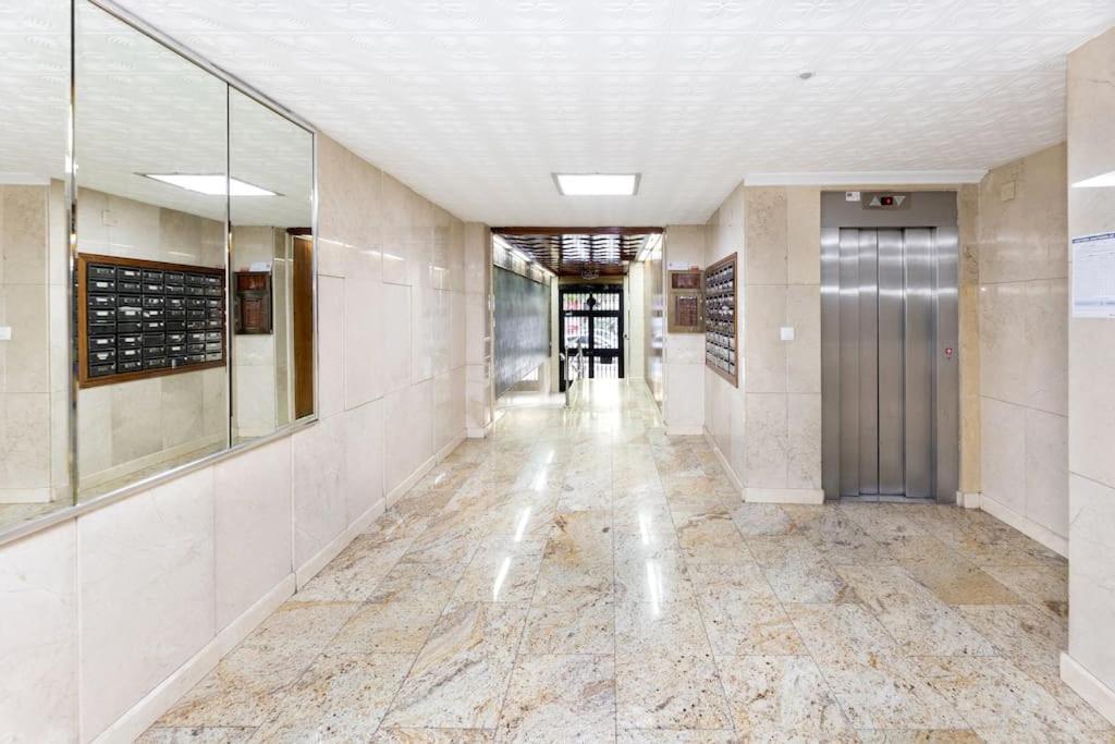Precioso Piso Con Terraza En Centro De Granada Apartment Exterior photo